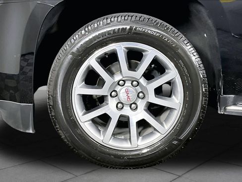 Used 2020 GMC Yukon XL Denali RWD image 10