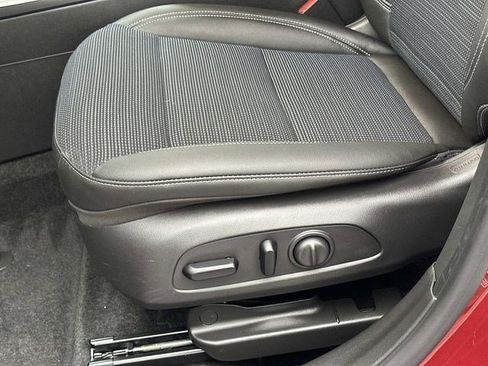 Used 2024 Buick Envista Preferred w/ Convenience I Package image 19