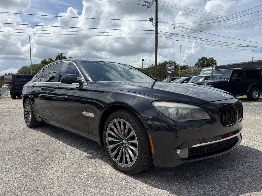 Used 2012 BMW 740Li RWD image 3