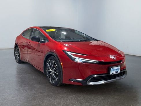 Used 2024 Toyota Prius Limited image 7