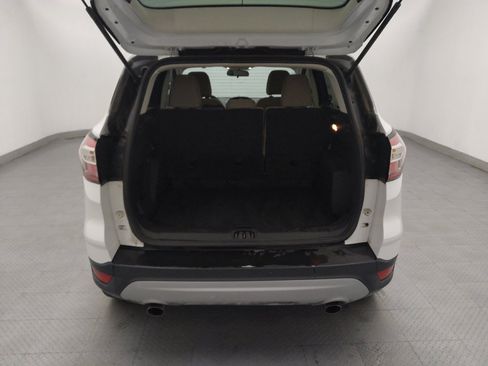 Used 2017 Ford Escape SE FWD image 29