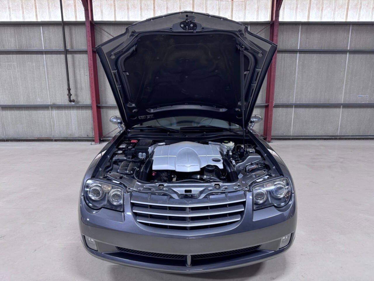 Used 2005 Chrysler Crossfire Limited RWD image 30
