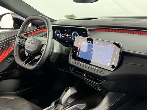 Used 2025 Dodge Charger R/T Scat Pack w/ Track Pack image 30