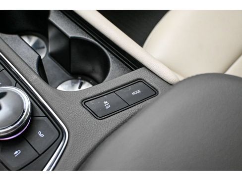 Certified 2022 Cadillac XT5 Premium Luxury FWD image 47