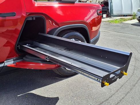 Used 2024 Rivian R1T Adventure image 25