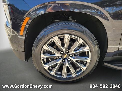 New 2026 Chevrolet Tahoe High Country w/ Sun And Tow Package image 13