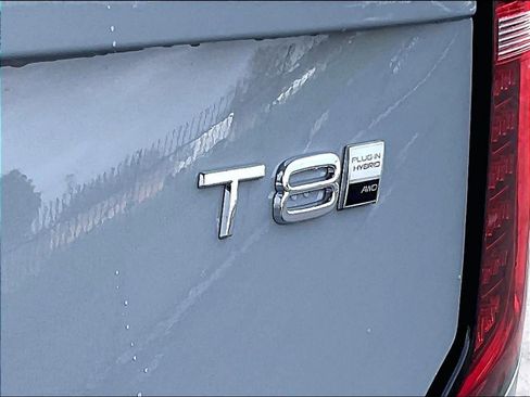 New 2026 Volvo XC90 T8 Ultra w/ Protection Package Premier image 26