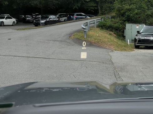 Used 2021 GMC Yukon XL Denali w/ Denali Premium Package image 35