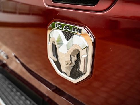 Used 2019 RAM 1500 Big Horn AWD/4WD image 18