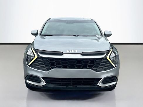 Used 2023 Kia Sportage LX FWD image 3