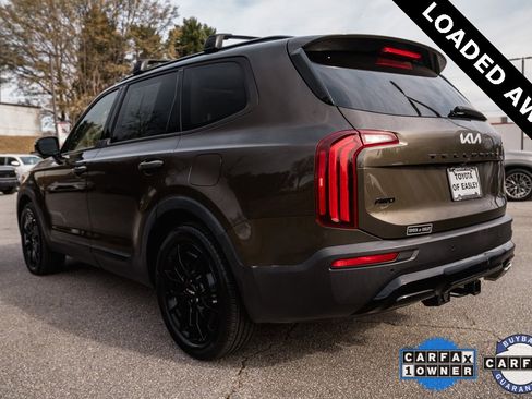 Used 2022 Kia Telluride SX w/ SX Prestige Package image 5