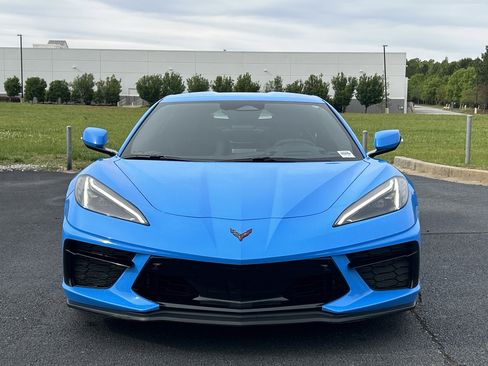 Used 2024 Chevrolet Corvette Stingray Premium Cpe w/ Z51 Performance Package RWD image 3