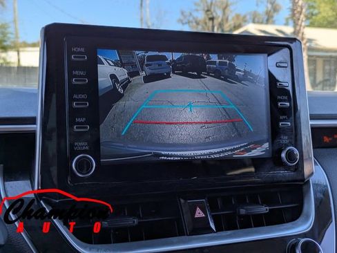 Used 2020 Toyota Corolla LE image 22