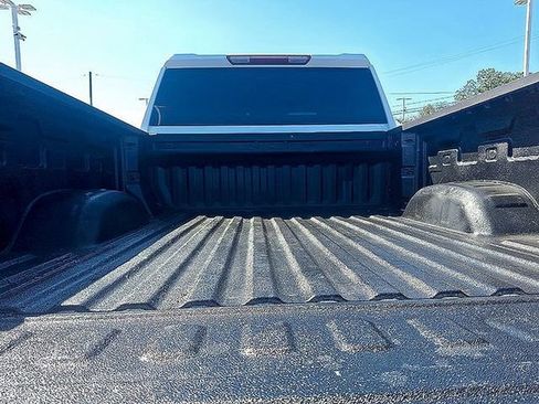 Certified 2024 Chevrolet Silverado 2500 LTZ image 33