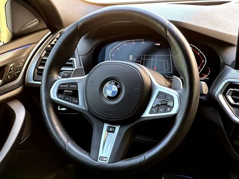 Certified 2025 BMW X4 xDrive30i w/ Premium Package image 33