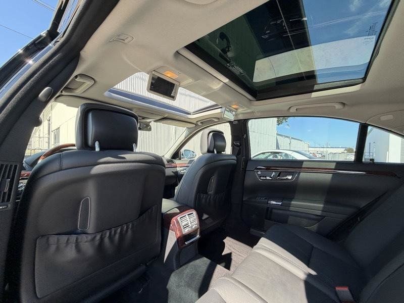 Used 2007 Mercedes-Benz S 550 image 28