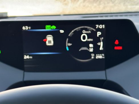 New 2026 Toyota Prius Plug-In Hybrid image 25