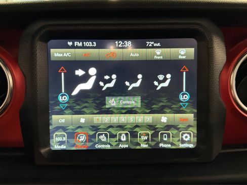 Used 2021 Jeep Wrangler Unlimited Rubicon w/ Uconnect 4C Nav & Sound Group AWD/4WD image 30