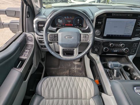 Used 2022 Ford F150 Limited image 18