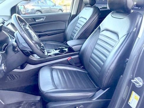 Used 2017 Ford Edge SEL w/ Equipment Group 201A image 21