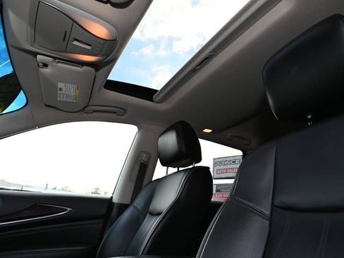 Used 2015 INFINITI QX60 Luxe w/ Premium Package AWD/4WD image 21