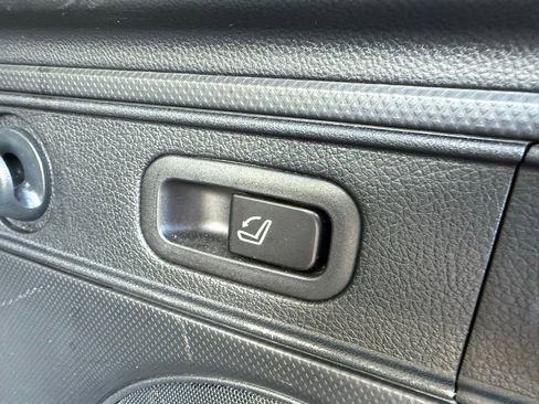 Used 2021 Subaru Forester Touring w/ Popular Package #2 image 29