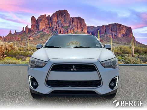 Used 2015 Mitsubishi Outlander Sport SE FWD image 10