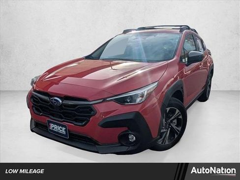 Used 2025 Subaru Crosstrek 2.0i Premium image 1