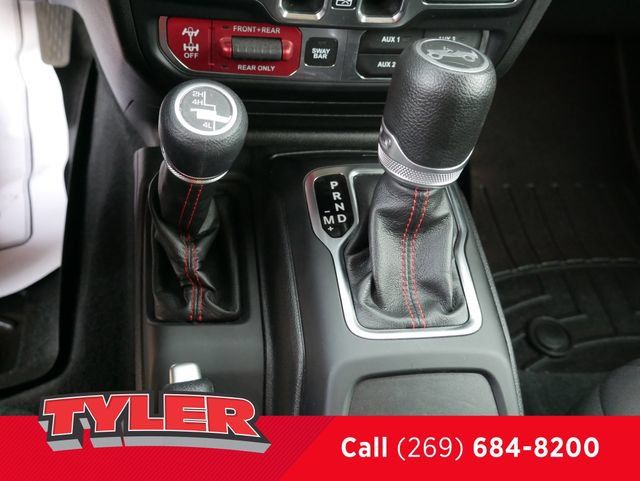 Used 2019 Jeep Wrangler Unlimited Rubicon w/ LED Lighting Group AWD/4WD image 32