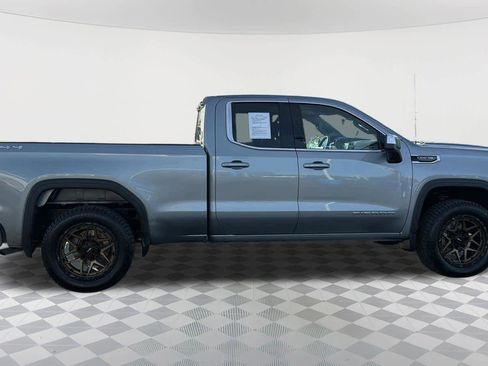 Used 2023 GMC Sierra 1500 SLE w/ Enhanced Capability Package image 4