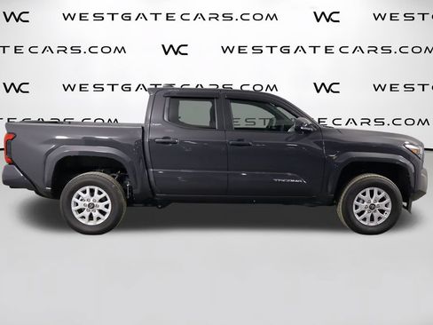 Used 2025 Toyota Tacoma SR5 RWD image 43