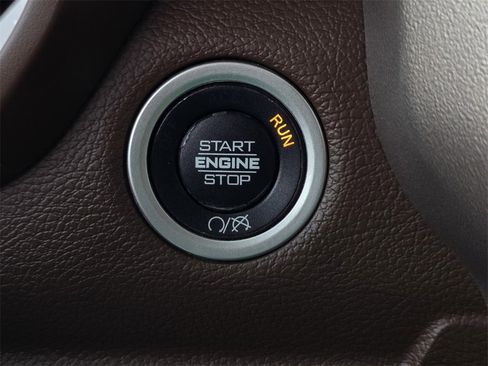 Used 2023 RAM 3500 Laramie image 23