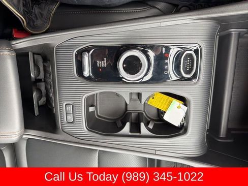 New 2026 Jeep Cherokee Limited image 18