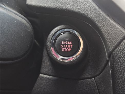 Used 2021 Subaru Ascent Limited w/ Technology Package image 19