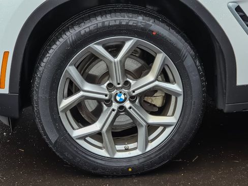 Used 2024 BMW X3 xDrive30i AWD/4WD image 32