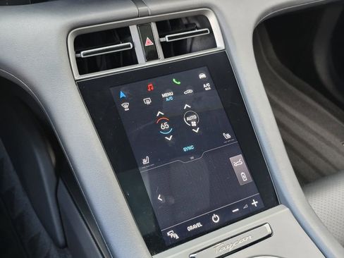 Used 2021 Porsche Taycan 4S AWD/4WD image 19