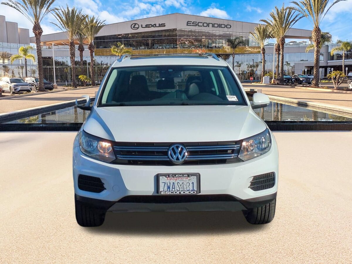 Used 2017 Volkswagen Tiguan Wolfsburg Edition FWD image 2