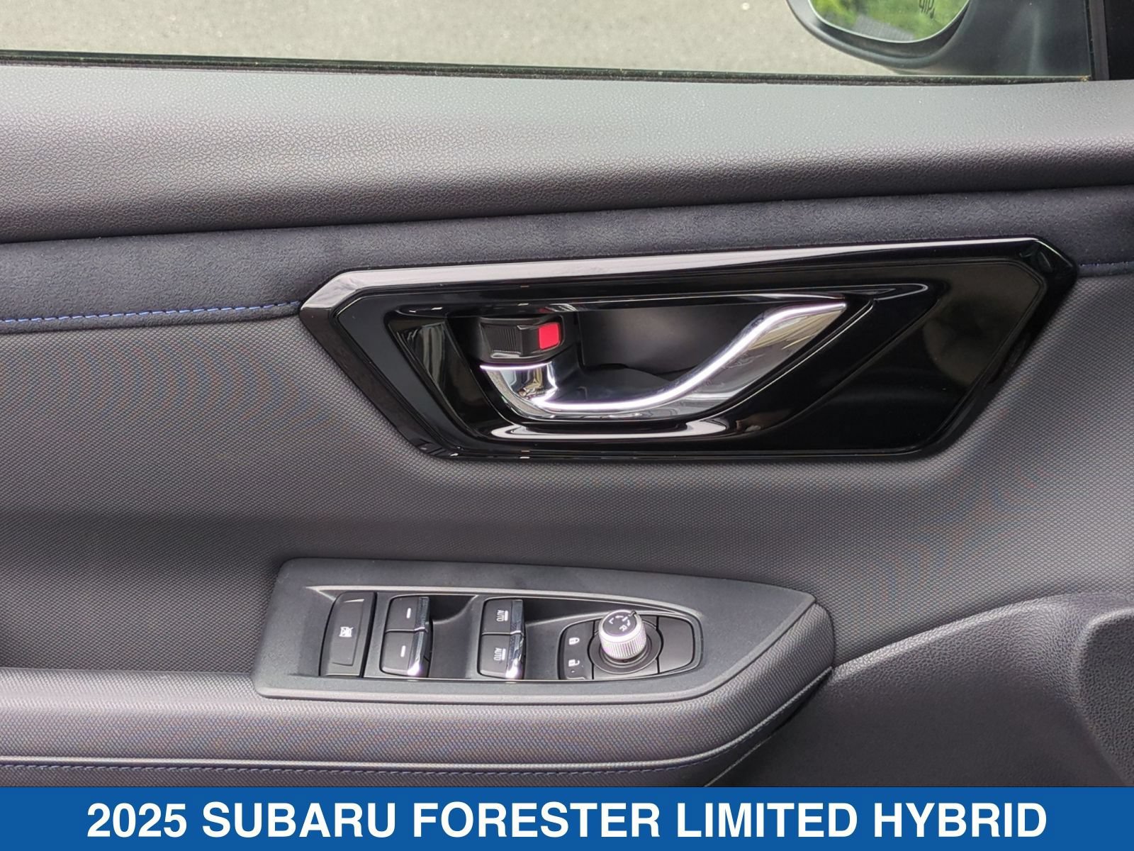 Certified 2025 Subaru Forester Limited AWD/4WD image 13