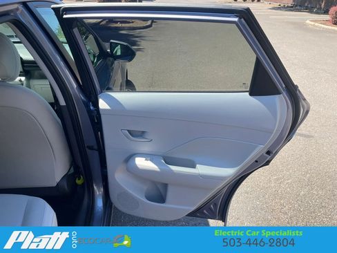 Used 2024 Hyundai Kona SEL FWD image 44