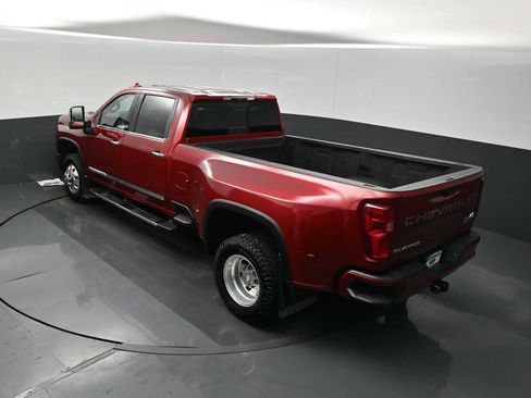 Used 2024 Chevrolet Silverado 3500 High Country w/ Technology Package image 22