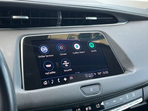 Used 2023 Cadillac XT4 Premium Luxury FWD image 36