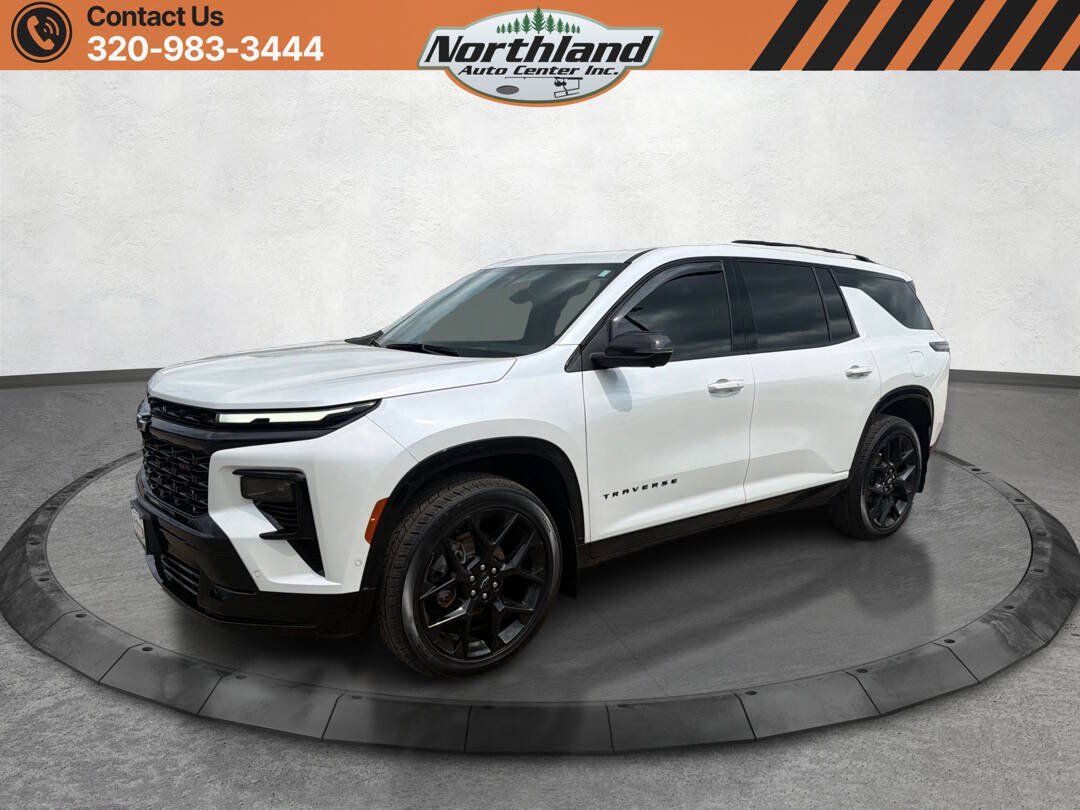 Used 2024 Chevrolet Traverse RS w/ LPO, Floor Liner Package AWD/4WD image 1
