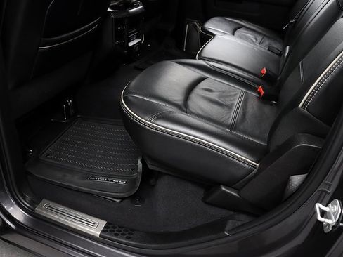 Used 2020 RAM 3500 Limited image 29