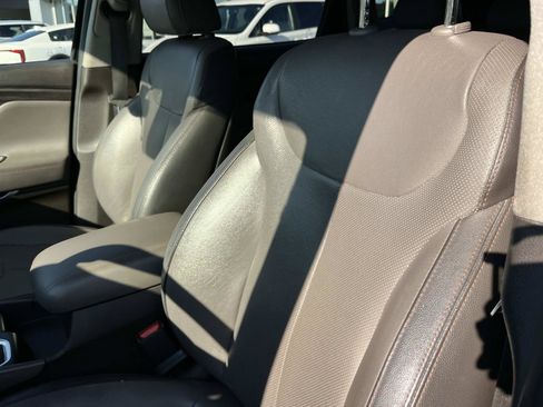 Used 2019 Hyundai Santa Fe Limited FWD image 31