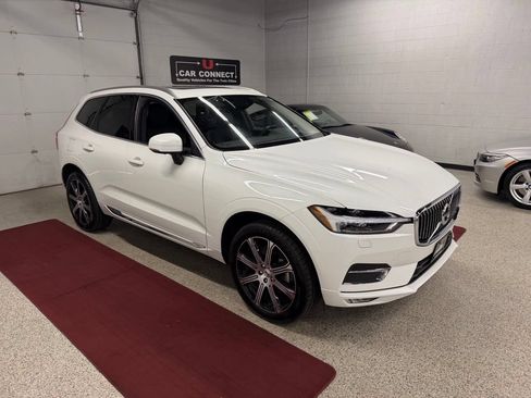 Used 2020 Volvo XC60 T5 Inscription w/ Protection Package Premier AWD/4WD image 9