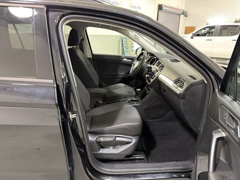 Used 2021 Volkswagen Tiguan S FWD image 35