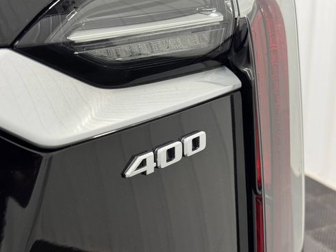 Used 2023 Cadillac XT6 Sport image 10