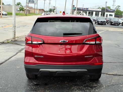 Used 2024 Chevrolet Equinox Premier FWD image 5