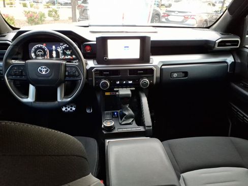 Certified 2025 Toyota 4Runner TRD Sport AWD/4WD image 11