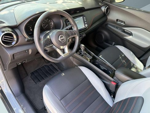 Used 2024 Nissan Kicks SR w/ SR Premium Package FWD image 4